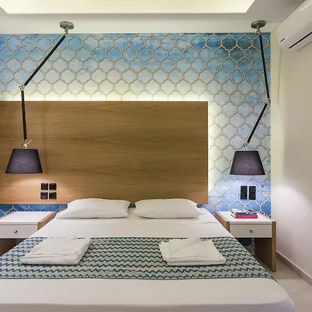 Hotel Fereniki & 3*